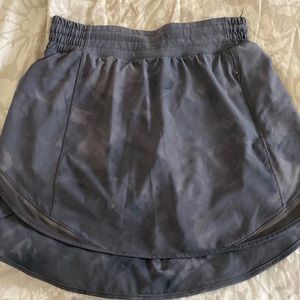 Women’s lululemon golf skorts  size 4